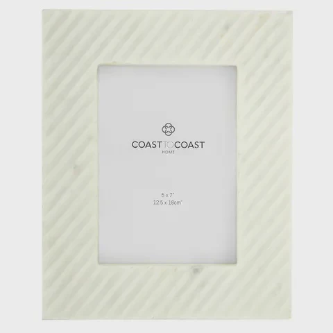 Amara Marble 5x7" Frame White