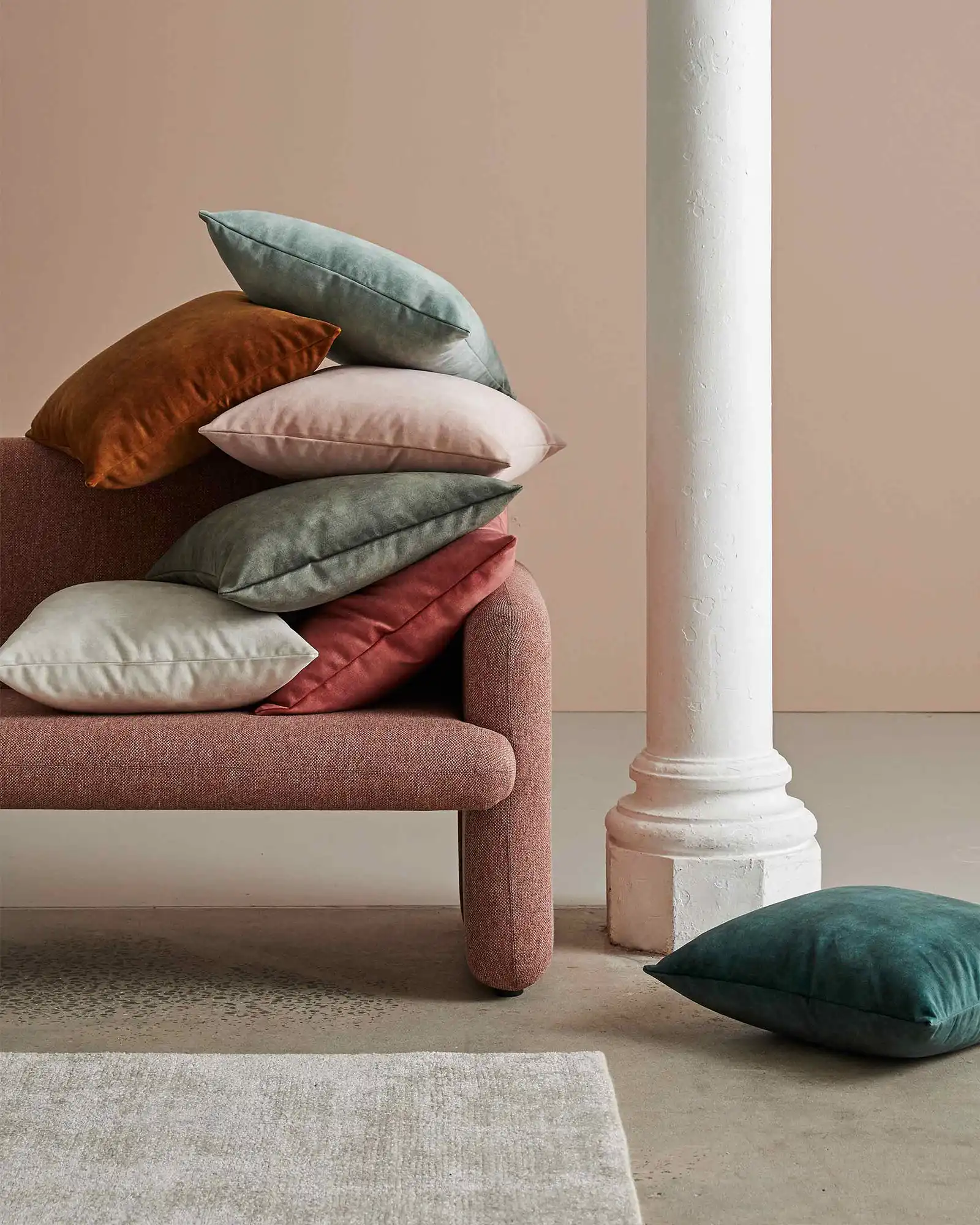 Ava Cushion - Emerald - Image 3