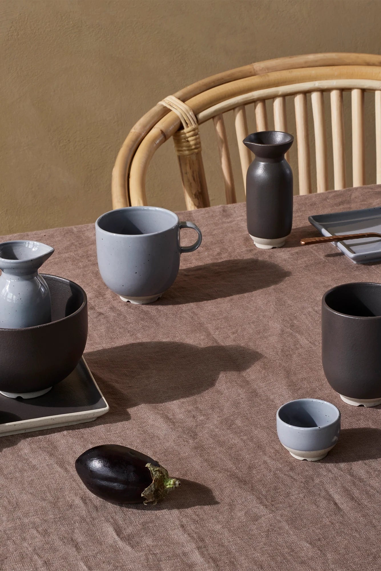 BROSTE Eli Mug w/Handle - Charcoal - Image 2