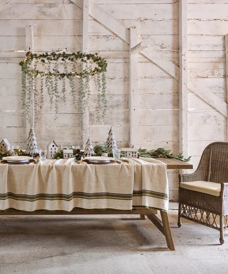 Green Selvedge Stripe Linen Tablecloth - Image 2