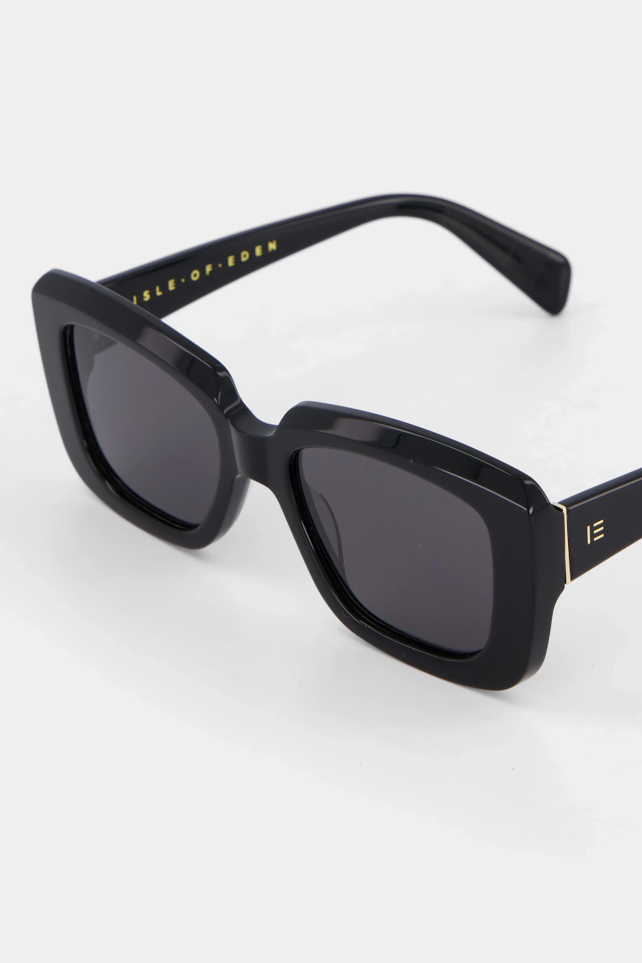 Pia - Black - Image 3