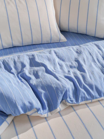 Quilt Cover - Cloud / Capri - Image 3