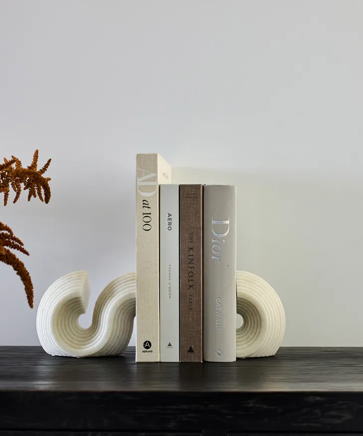 S-Curved Book End - Image 2