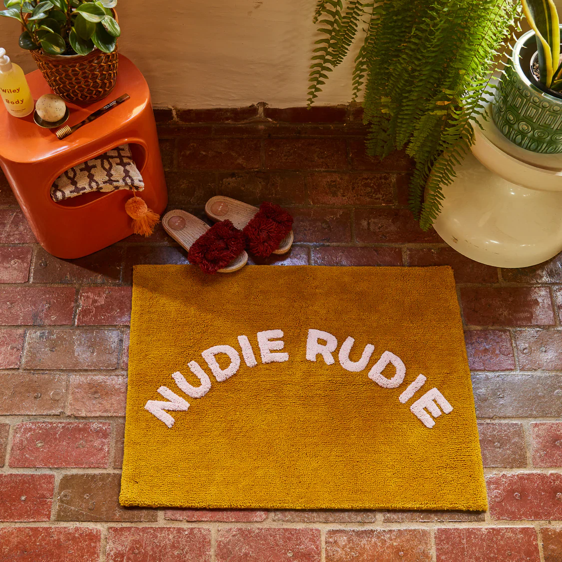 Tula Nudie Bath Mat - Pear - Image 2